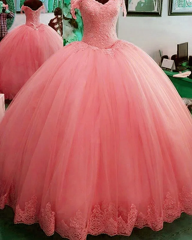 Elegant lace appliques tulle ball gowns quinceanera dresses