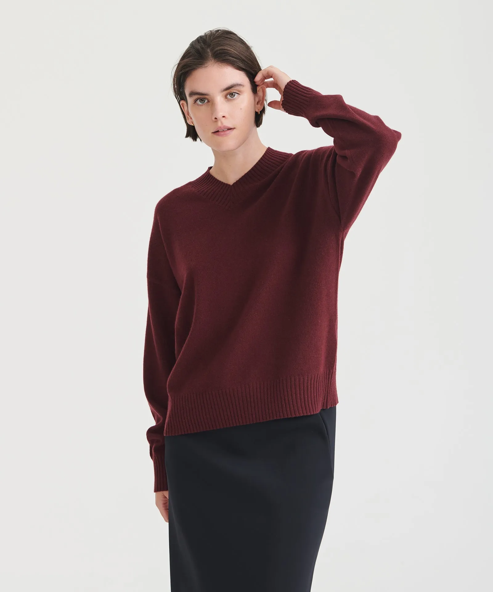 Signature Cashmere Boyfriend V-Neck Sweater